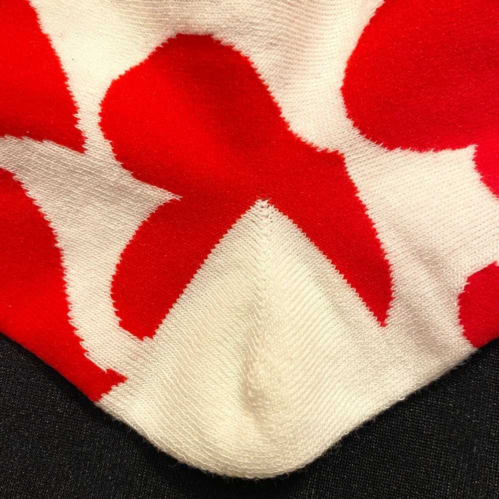 Charming Red Heart Patterned Socks | Keep love in the air with your feet - Picture 7 of 9
